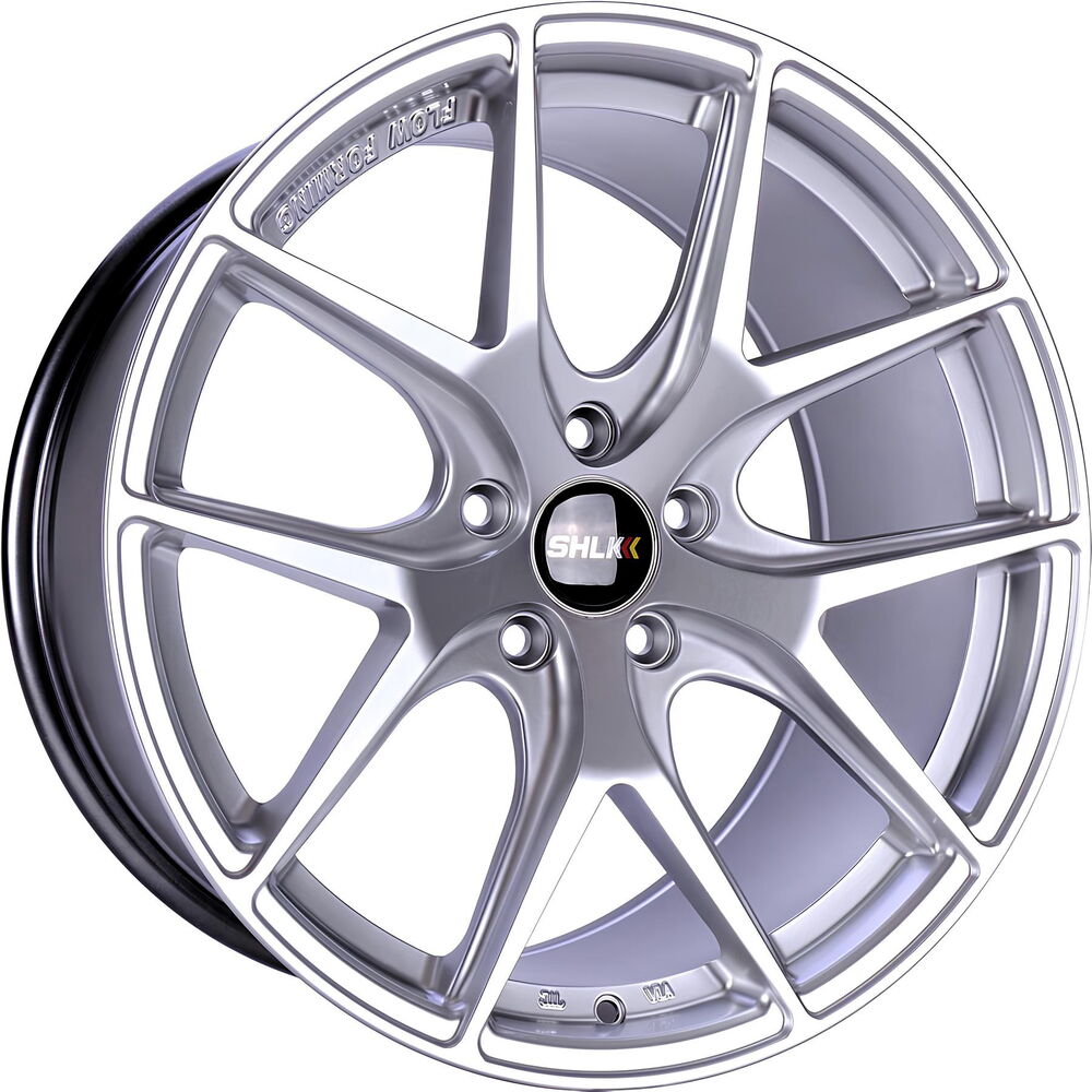 SLK-8007 8*18 5*120 ET34 72,56 SILVER