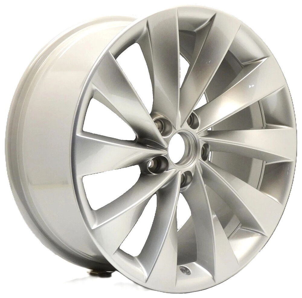W018 8*18 5*112 ET45 57,1 SILVER
